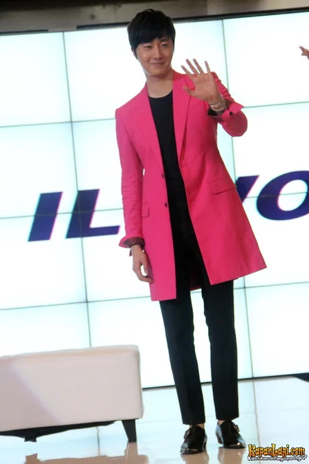 Foto Jung Il Woo