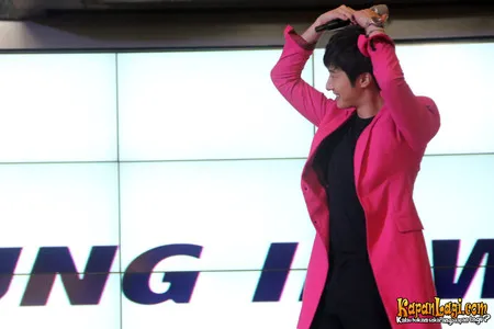 Foto Jung Il Woo