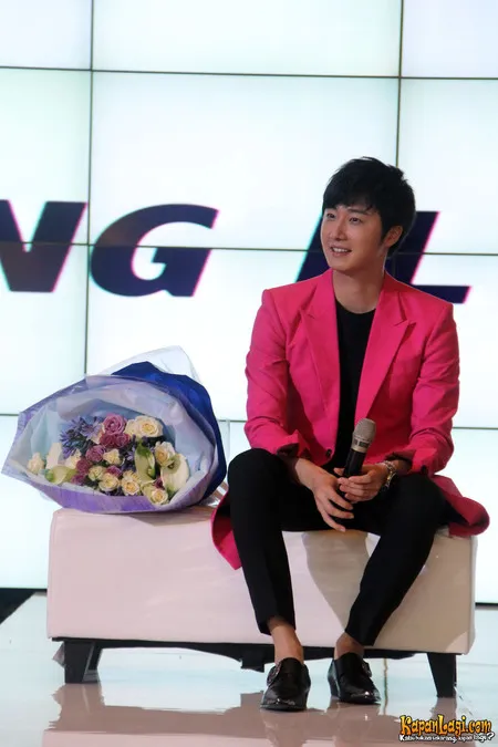 Foto Jung Il Woo