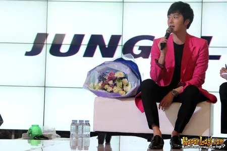 Foto Jung Il Woo