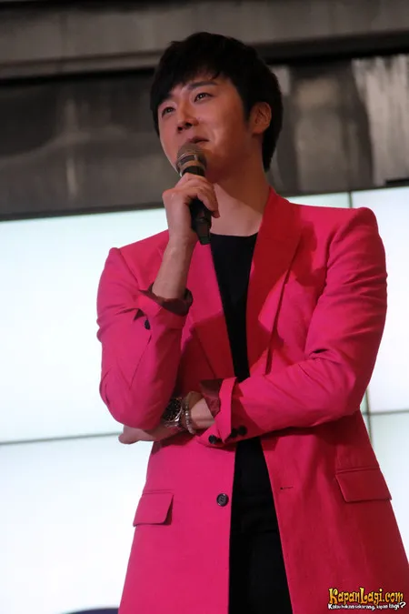 Foto Jung Il Woo