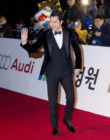 Foto Jung Woo Sung