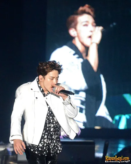Foto Junho 2PM