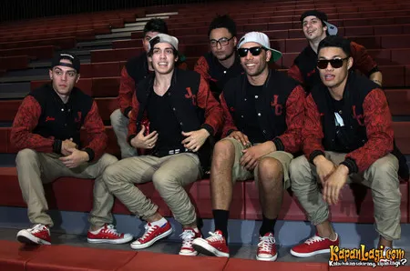 Foto Justice Crew