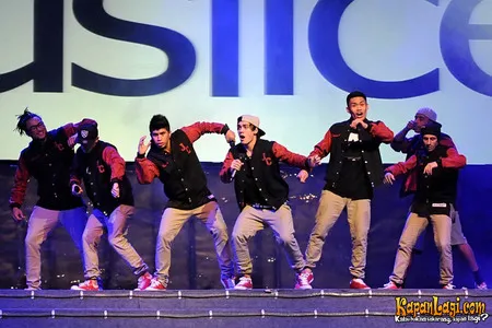 Foto Justice Crew
