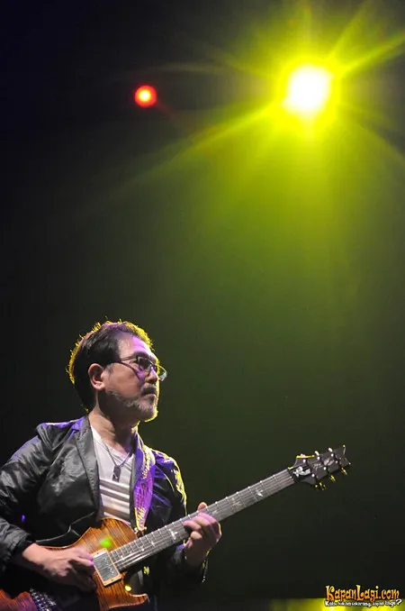 Foto Kazumi Watanabe