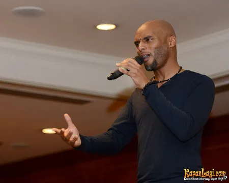 Foto Kenny Lattimore