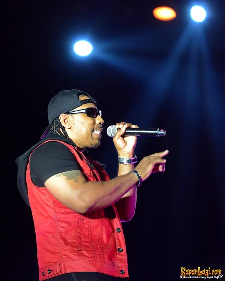 Foto Kevin K T Thornton Color Me Badd