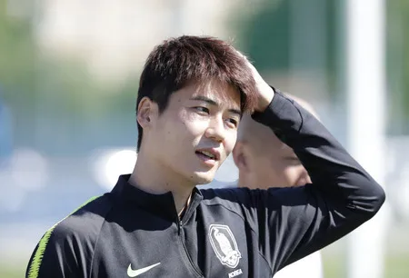 Foto Ki Sung Yueng
