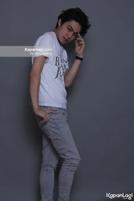 Foto Koutaro Kakimoto