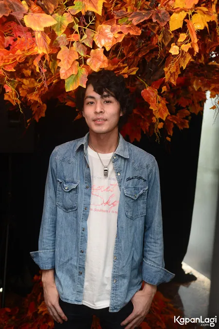 Foto Kutaro Kakimoto