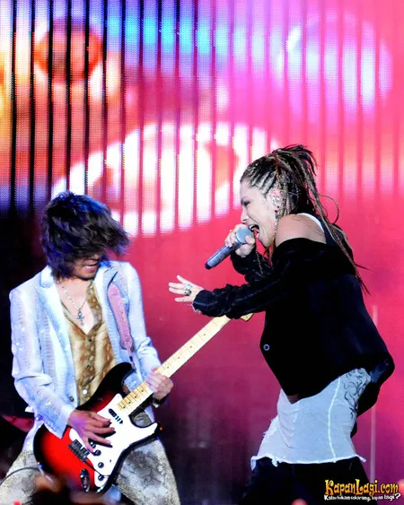 Foto L Arc en Ciel