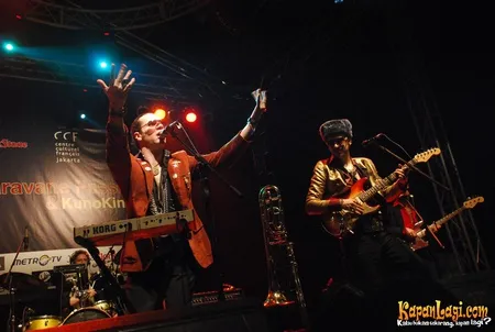 Foto La Caravane Passe