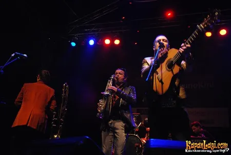 Foto La Caravane Passe