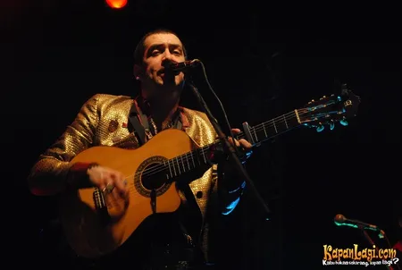 Foto La Caravane Passe