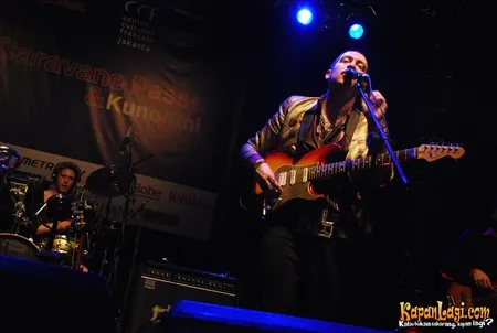 Foto La Caravane Passe