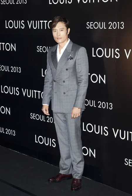 Foto Lee Byung Hun