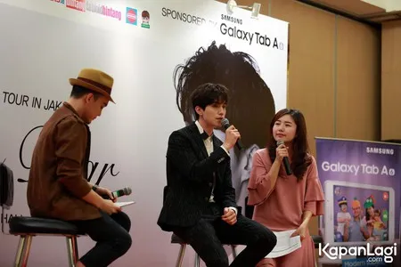 Foto Lee Dong Wook