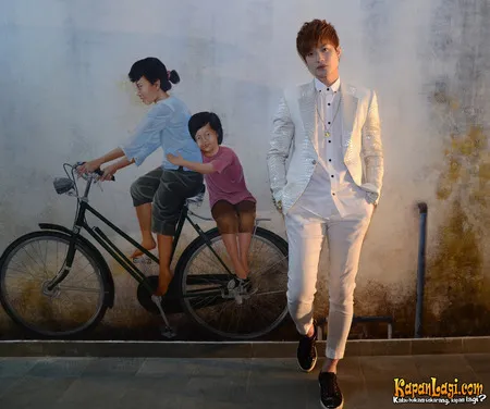 Foto Lee Jong Hoon