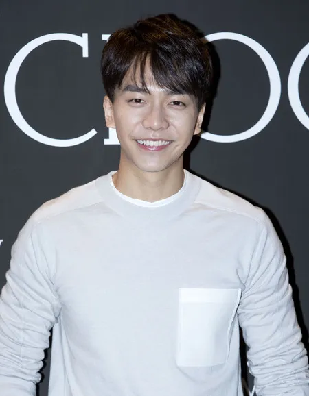 Foto Lee Seung Gi