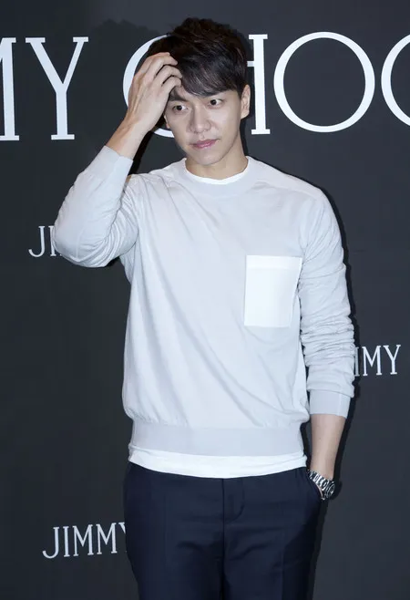 Foto Lee Seung Gi