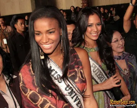 Foto Leila Lopes