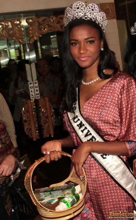 Foto Leila Lopes