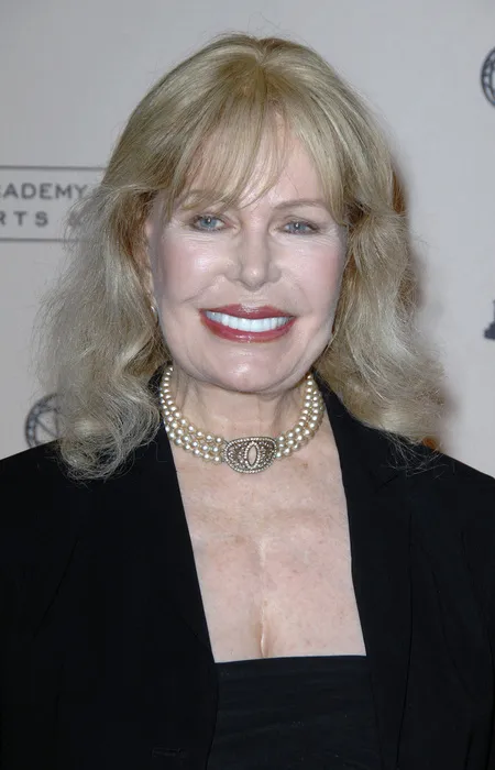 Foto Loretta Swit