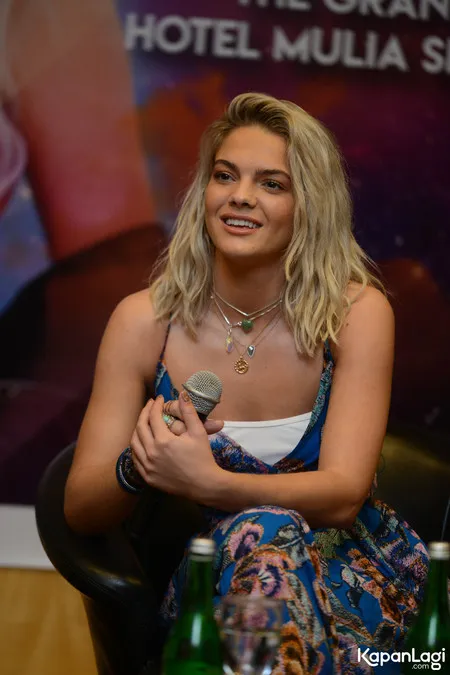 Foto Louisa Johnson
