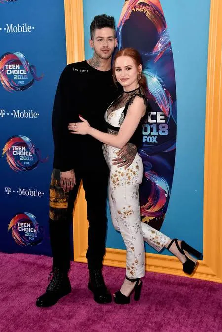 Foto Madelaine Petsch