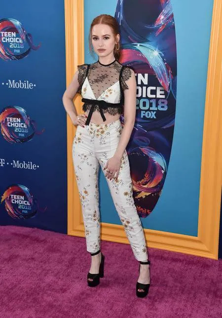 Foto Madelaine Petsch