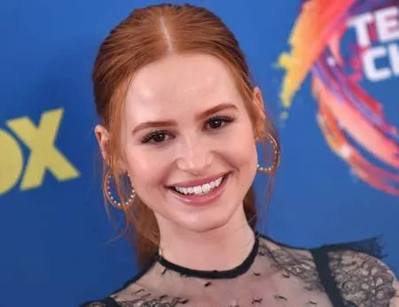 Foto Madelaine Petsch