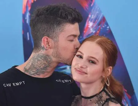 Foto Madelaine Petsch