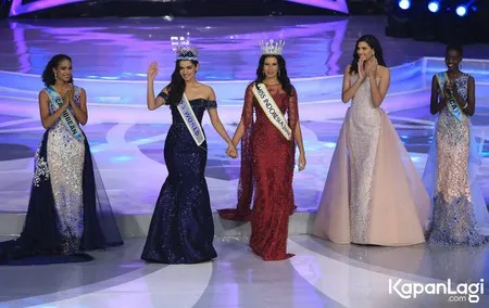 Foto Manushi Chhillar