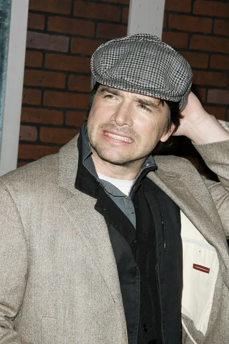 Foto Matthew Settle