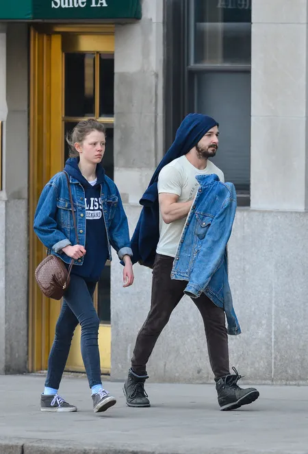 Foto Mia Goth