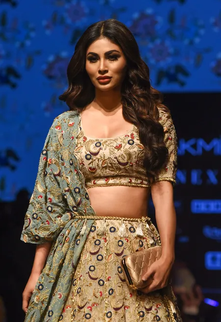 Foto Mouni Roy