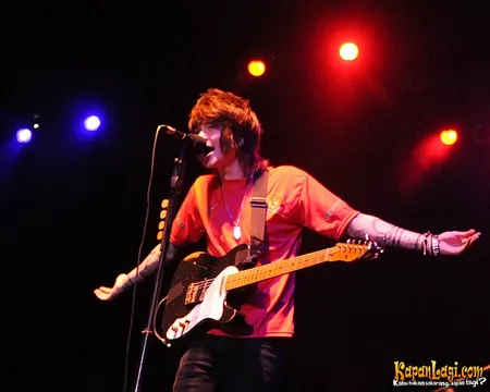 Foto Never Shout Never