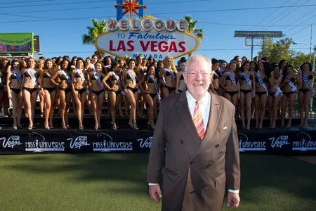 Foto Oscar Goodman