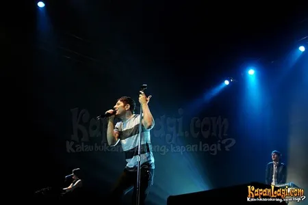 Foto Owl City