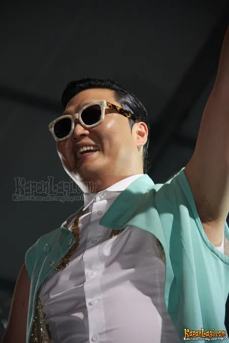 Foto PSY