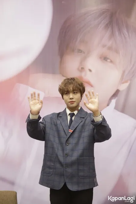 Foto Park Jihoon
