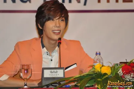 Foto Park Jung Min