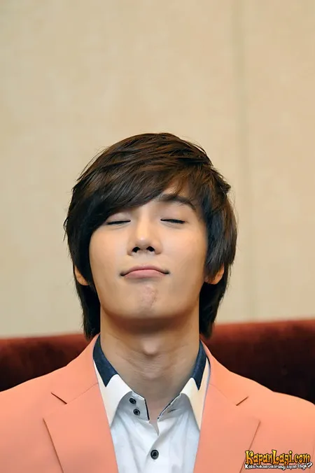 Foto Park Jung Min