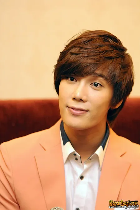 Foto Park Jung Min