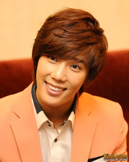 Foto Park Jung Min