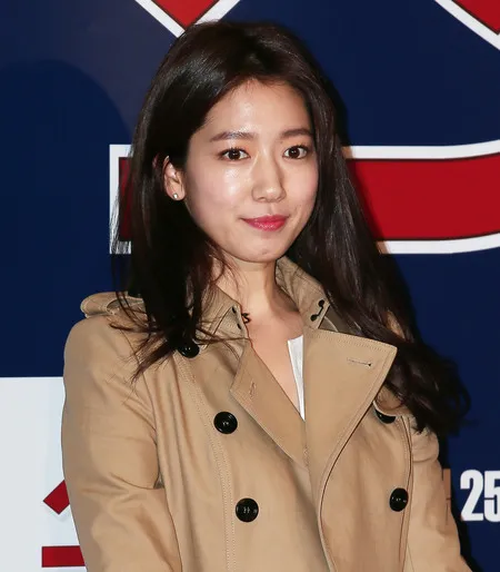 Foto Park Shin Hye