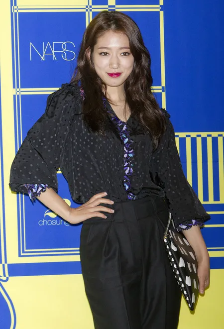 Foto Park Shin Hye