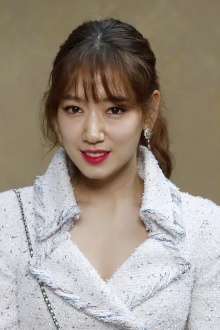 Foto Park Shin Hye