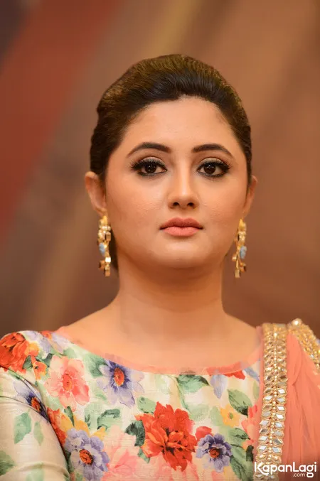 Foto Rashami Desai